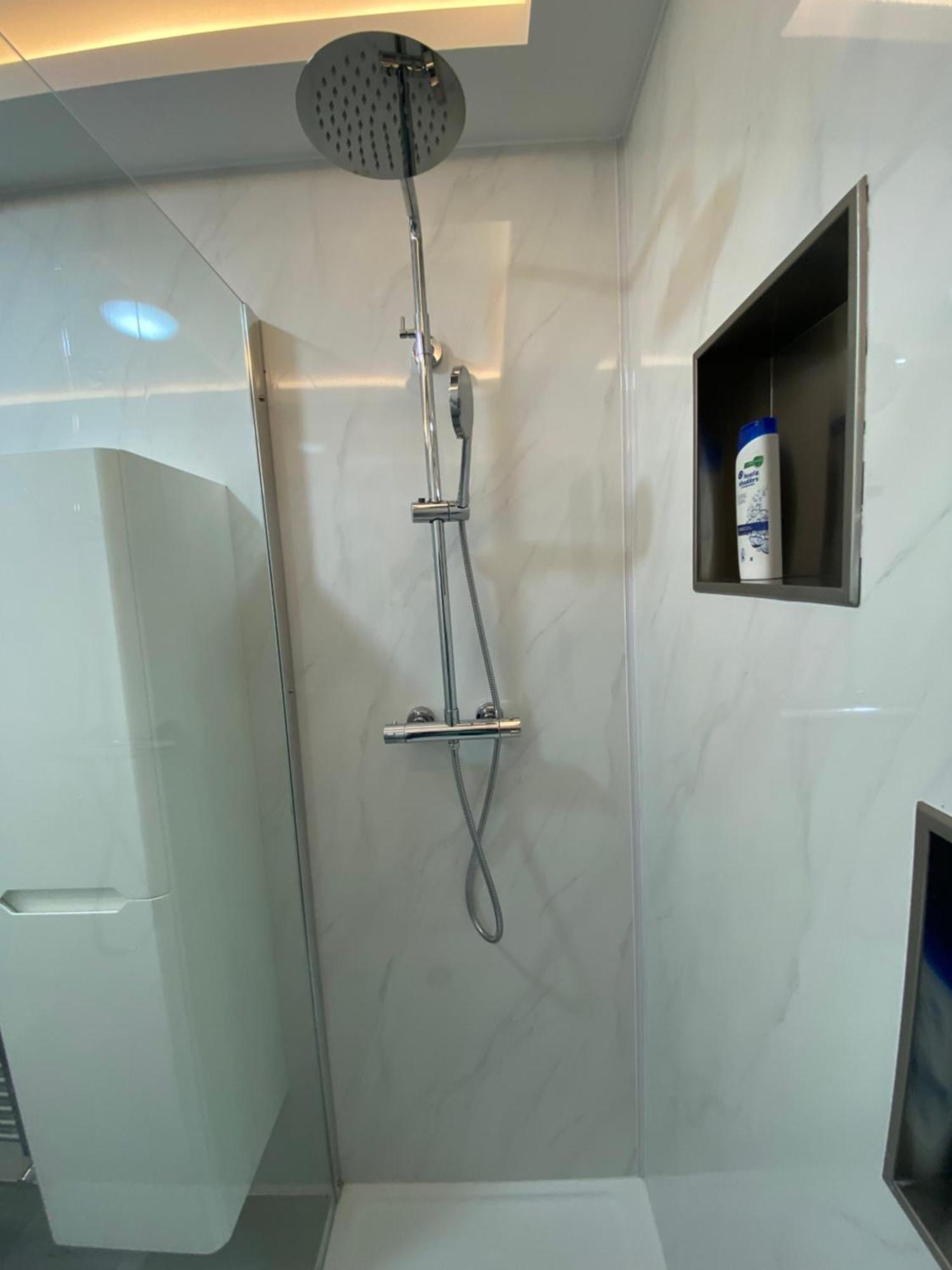 Appartamento 2 Bedroom Flat Londra
