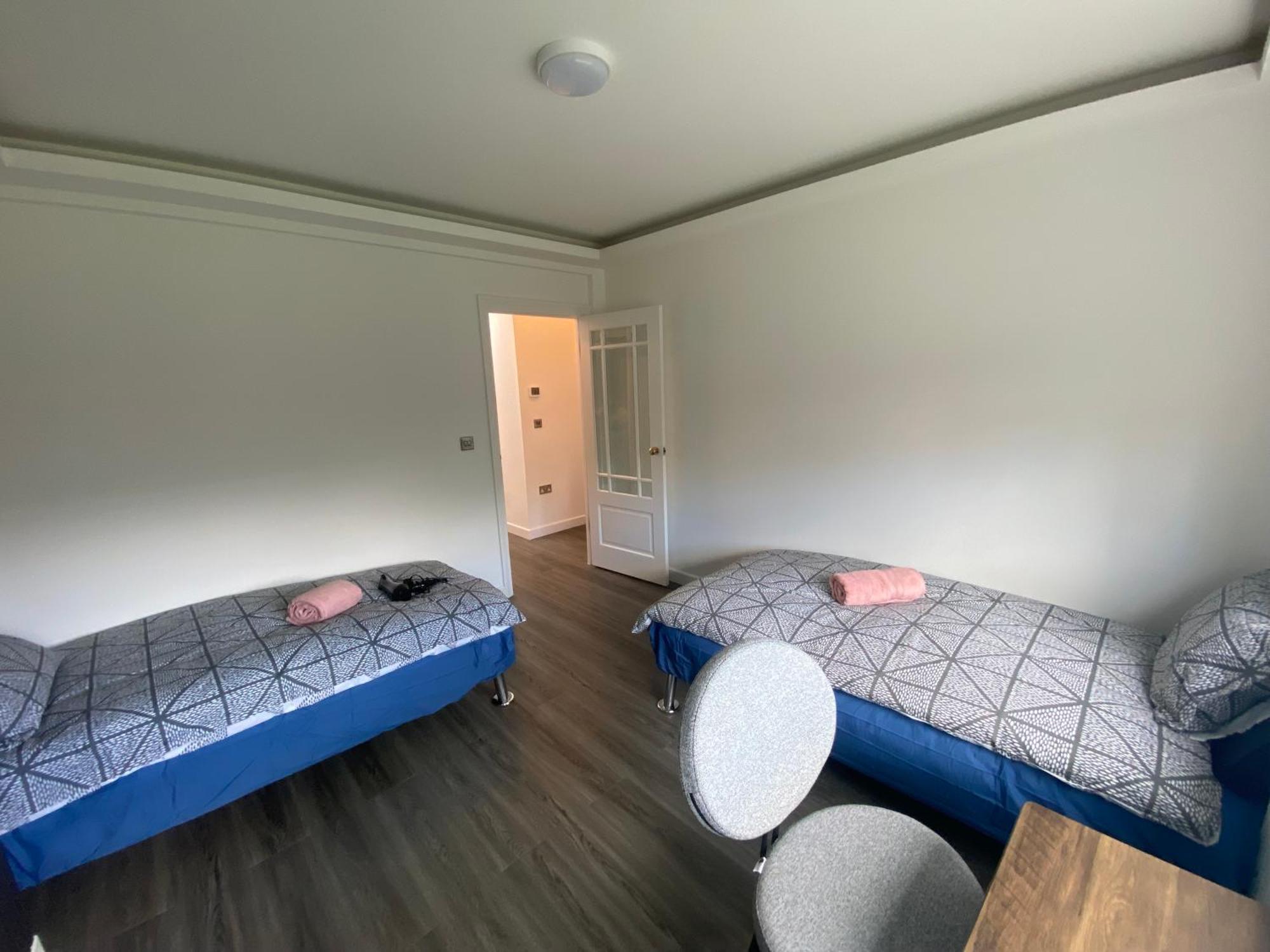 2 Bedroom Flat
