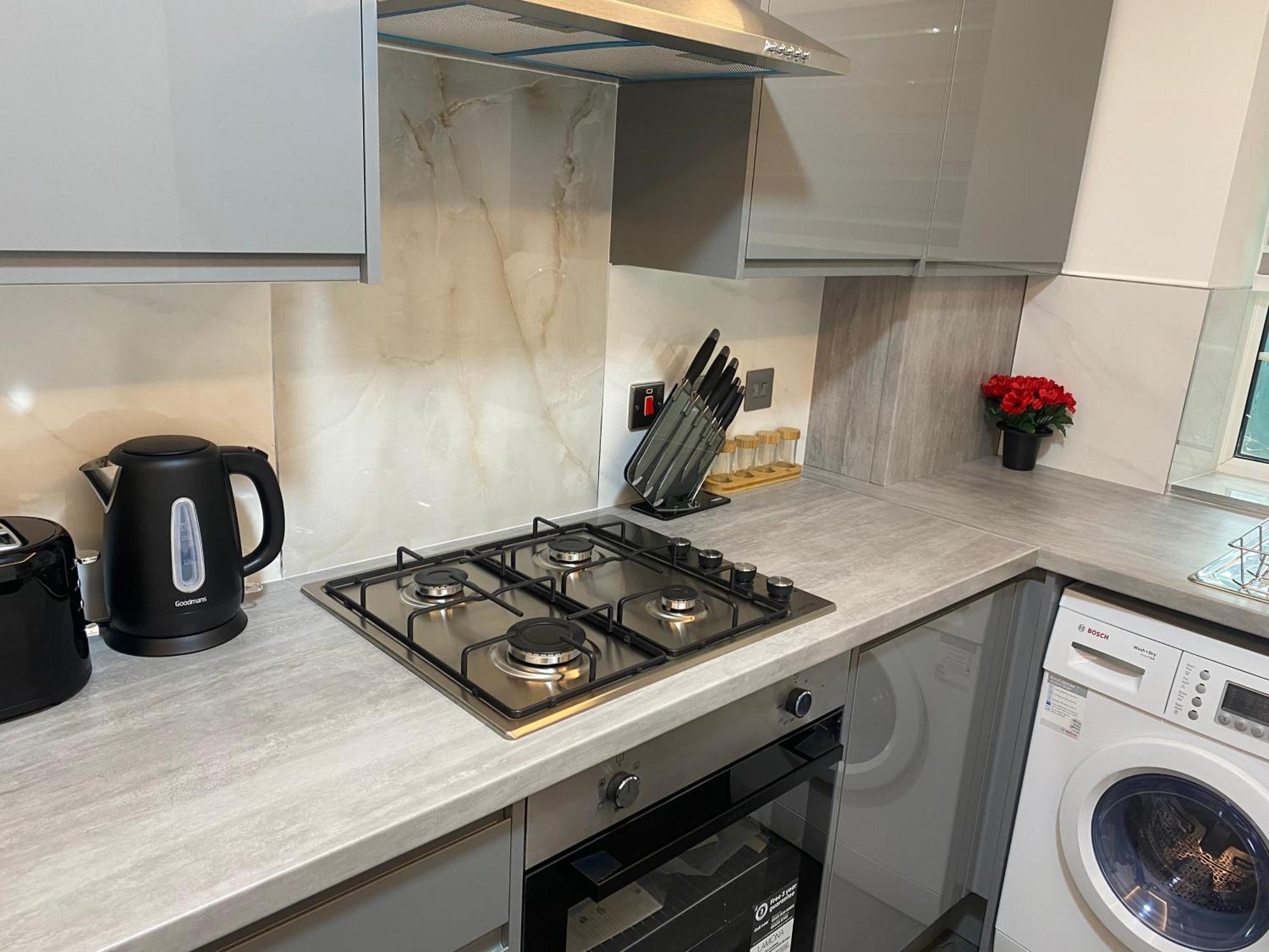 2 Bedroom Flat Londra
